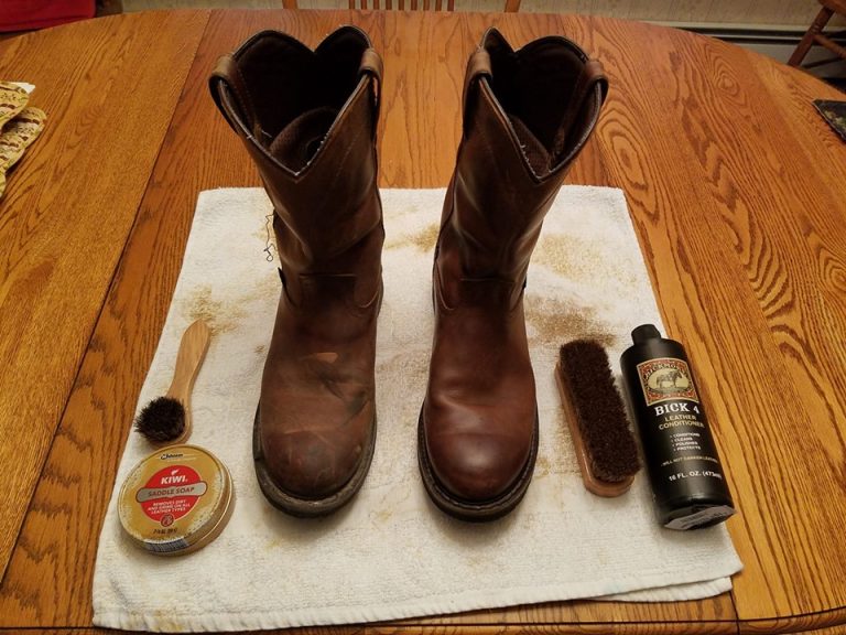 How to Polish Cowboy Boots with Stitching 4 Steps To Achieve Mirror