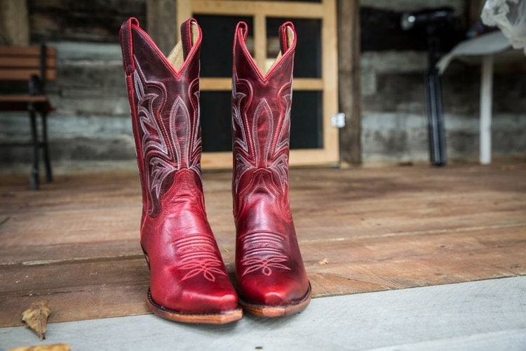 How Do I Clean The Stitches On My Cowboy Boots? | Pro Tips you need to ...
