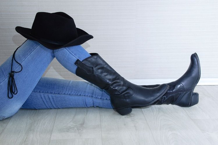 The Best Cowboy Boots for Skinny Legs in 2024 (Update) From The Guest
