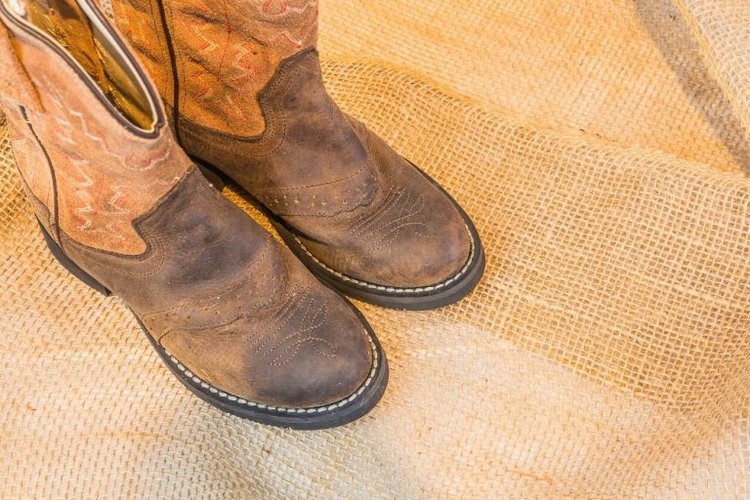 are-cowboy-boots-good-for-plantar-fasciitis-top-5-recommendations