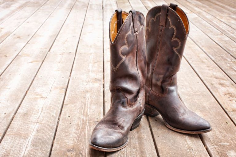 Is it Okay to use Leather Conditioner on Cowboy Boots? - From The Guest ...